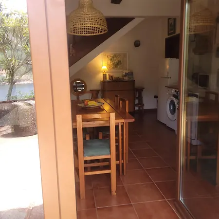 Square House Hébergement de vacances *