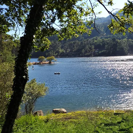 Square House Hébergement de vacances *