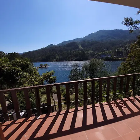 Square House Gerês