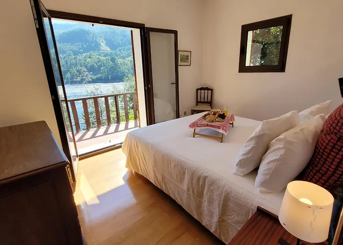 Square House 펜션 제어스